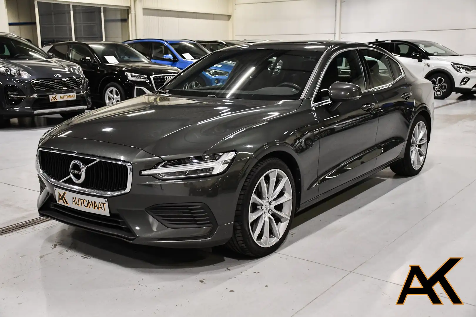 Volvo S60 2.0 T6 AWD PHEV Plug in Hybride Inscription - PANO Szürke - 1