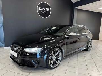 (B8) Avant V8 4.2 FSI 450 Quattro