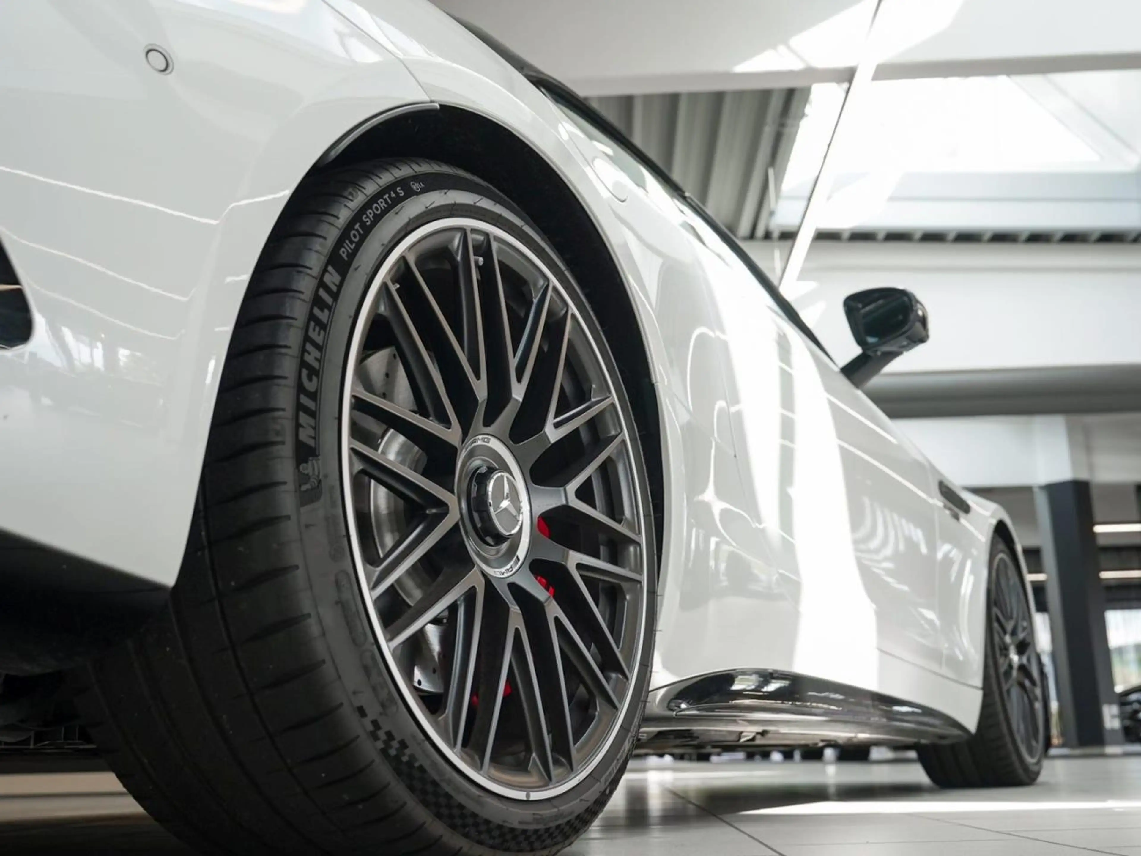 Mercedes-Benz SL 55 AMG 4M+ Night Distronic Sitzklima 360° — photo 4