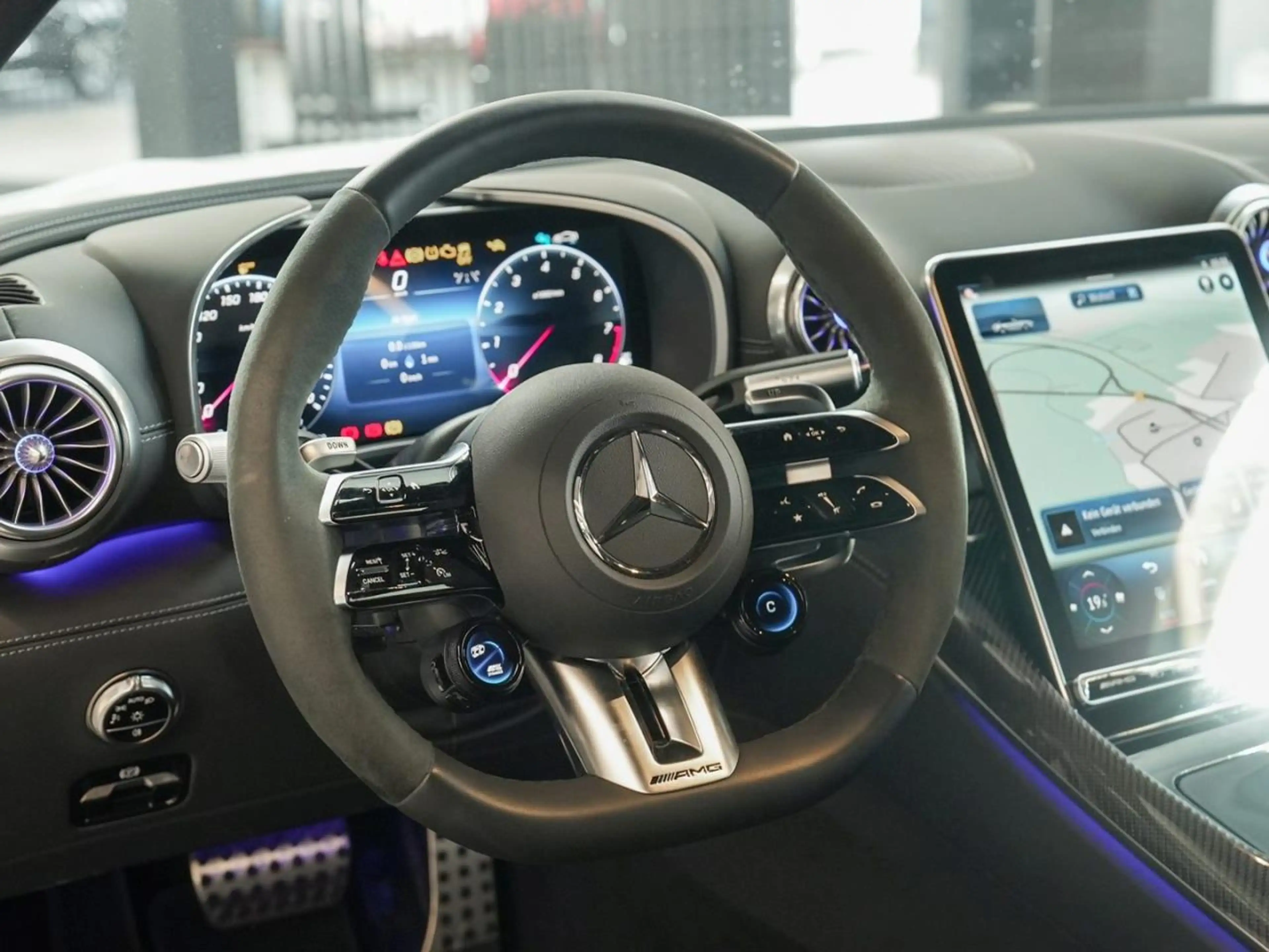 Mercedes-Benz SL 55 AMG 4M+ Night Distronic Sitzklima 360° — photo 7