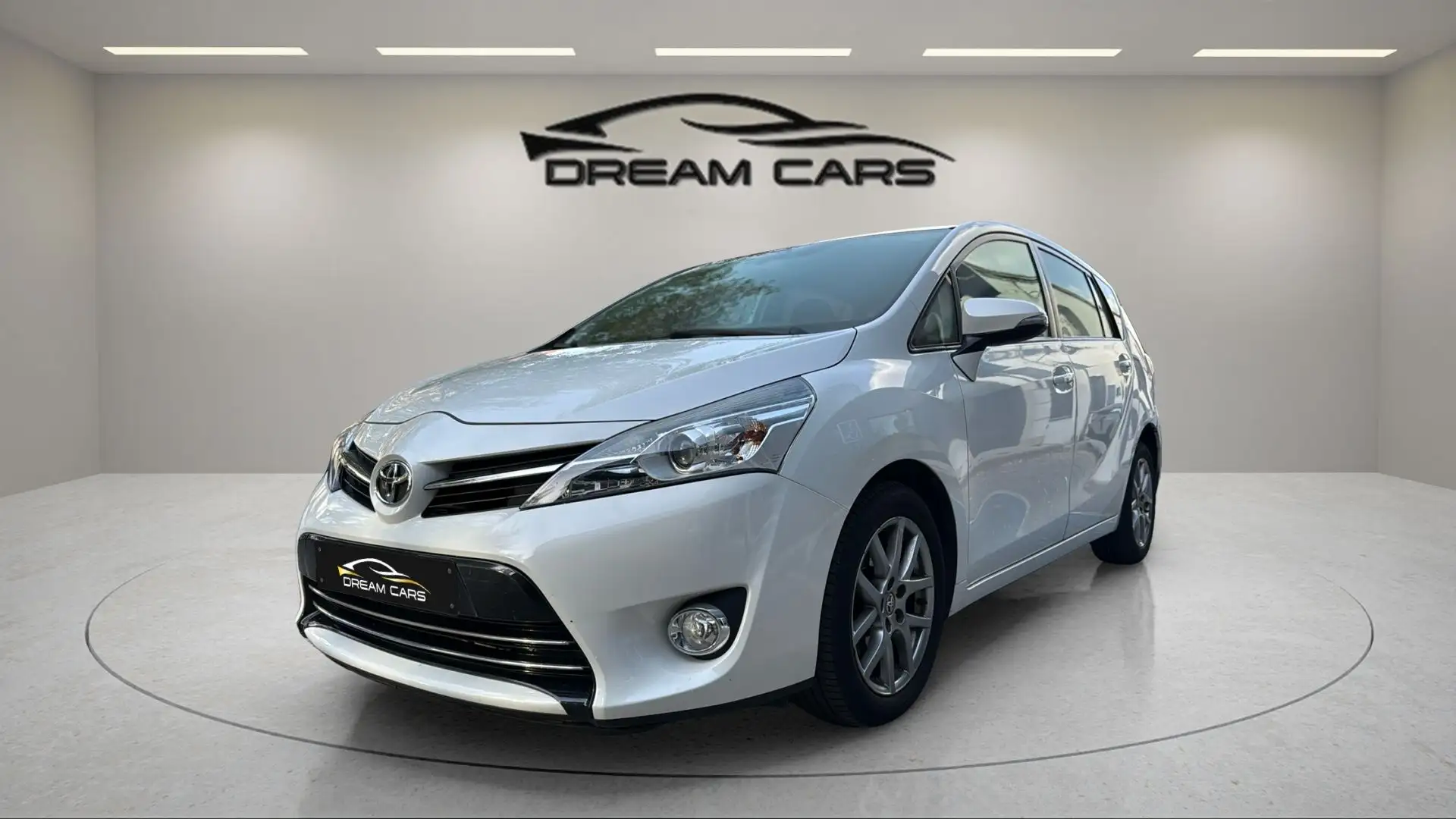 Toyota Verso 180D Advance 7pl. Blanco - 1