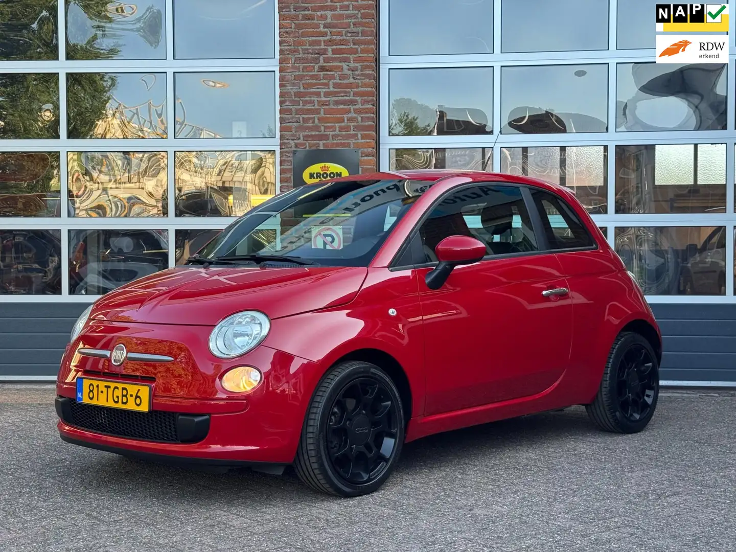 Fiat 500 0.9 TwinAir Plus, Automaat, Airco, 16 inch, PDC 1/ Rood - 1