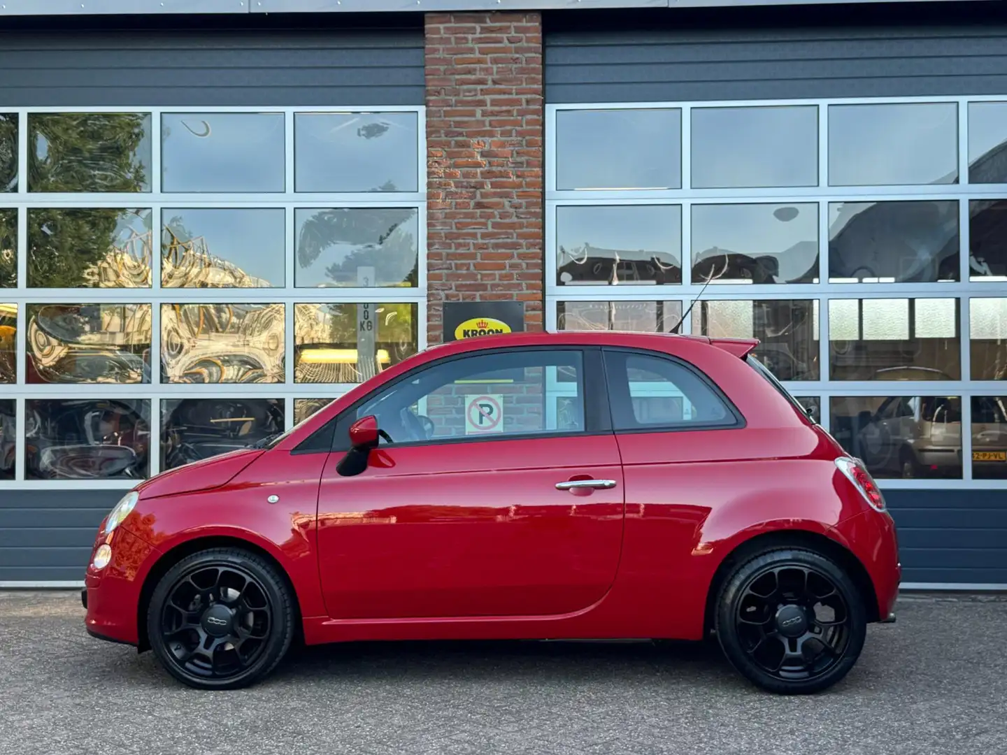 Fiat 500 0.9 TwinAir Plus, Automaat, Airco, 16 inch, PDC 1/ Rood - 2