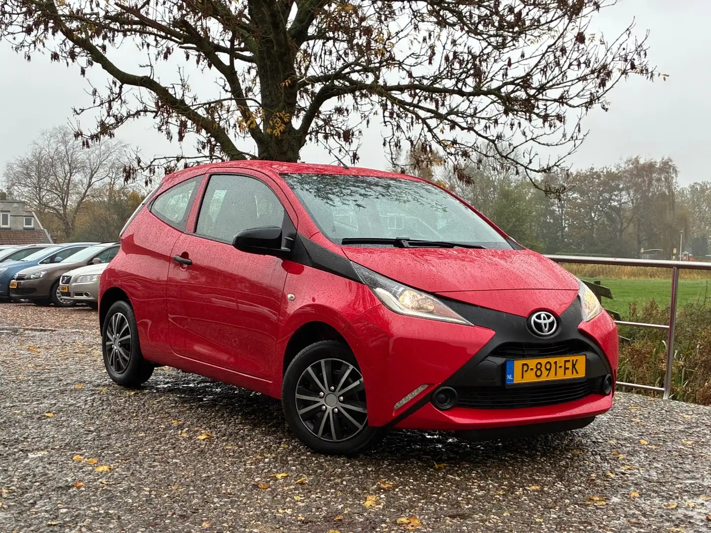 Toyota Aygo 1.0 VVT-i x | met Airco nu €5.975,-!! Rouge - 1