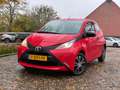 Toyota Aygo 1.0 VVT-i x | met Airco nu €5.975,-!! Rouge - thumbnail 4