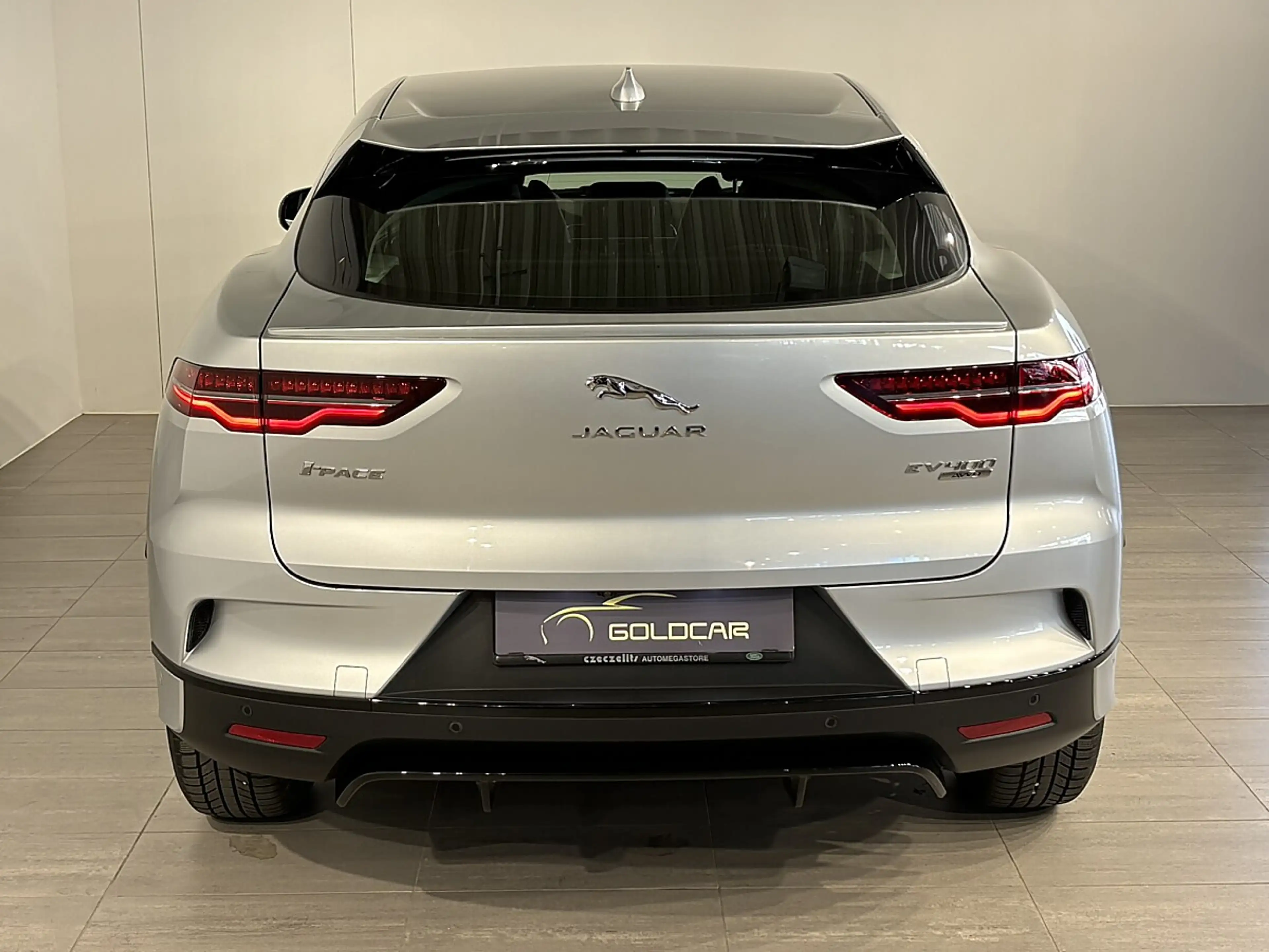 Jaguar I-Pace S EV400 AWD — photo 4