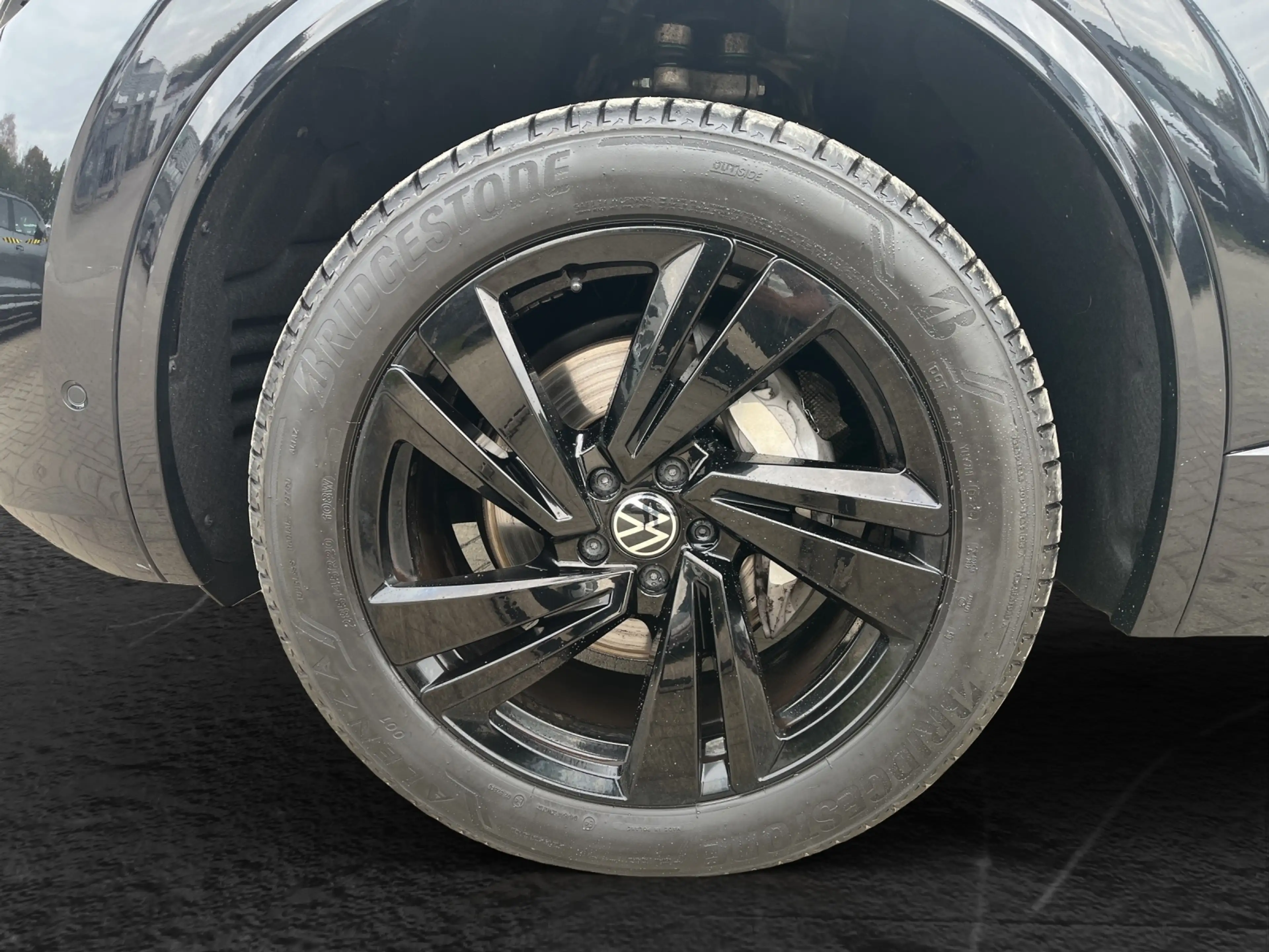 Volkswagen Touareg 3.0 TDI V6 4Motion DSG Elegance — photo 5