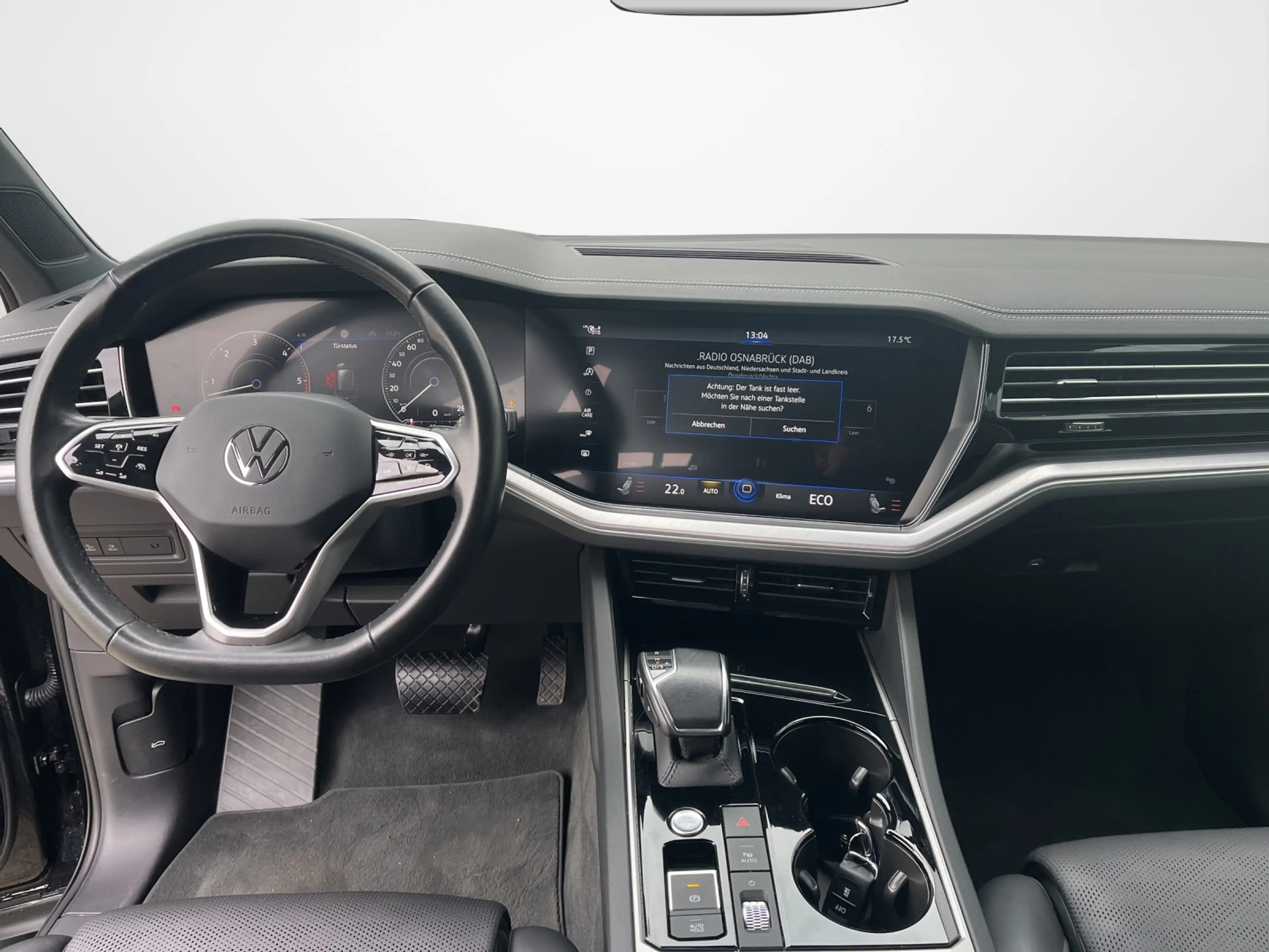 Volkswagen Touareg 3.0 TDI V6 4Motion DSG Elegance — photo 8