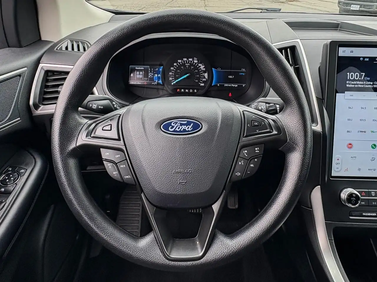 Ford Edge снимка Ford Edge