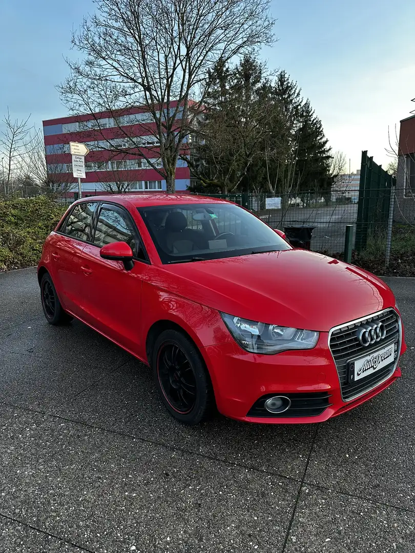 Audi A1 A1 Sportback 1.6 TDI 116 Rouge - 1