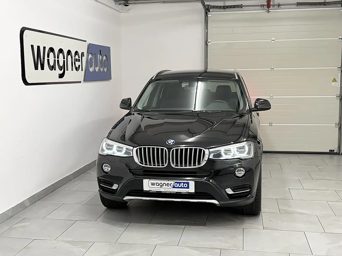 BMW X3 xDrive 20d xLine Aut.LED/NaviPro/el.AHK/RFK/HiFi Schwarz - 1