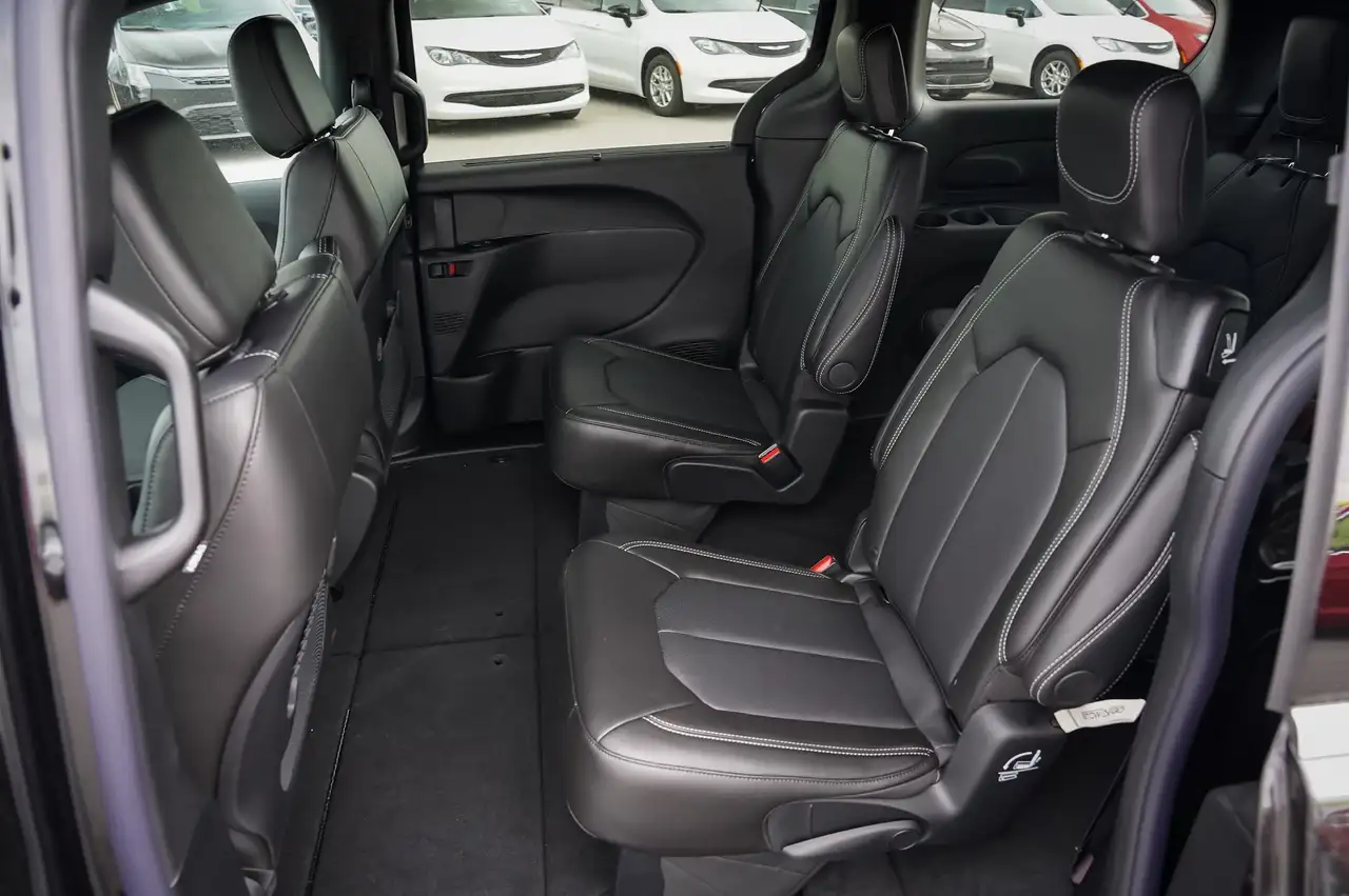 Chrysler Grand Caravan fotografie Chrysler Grand Caravan
