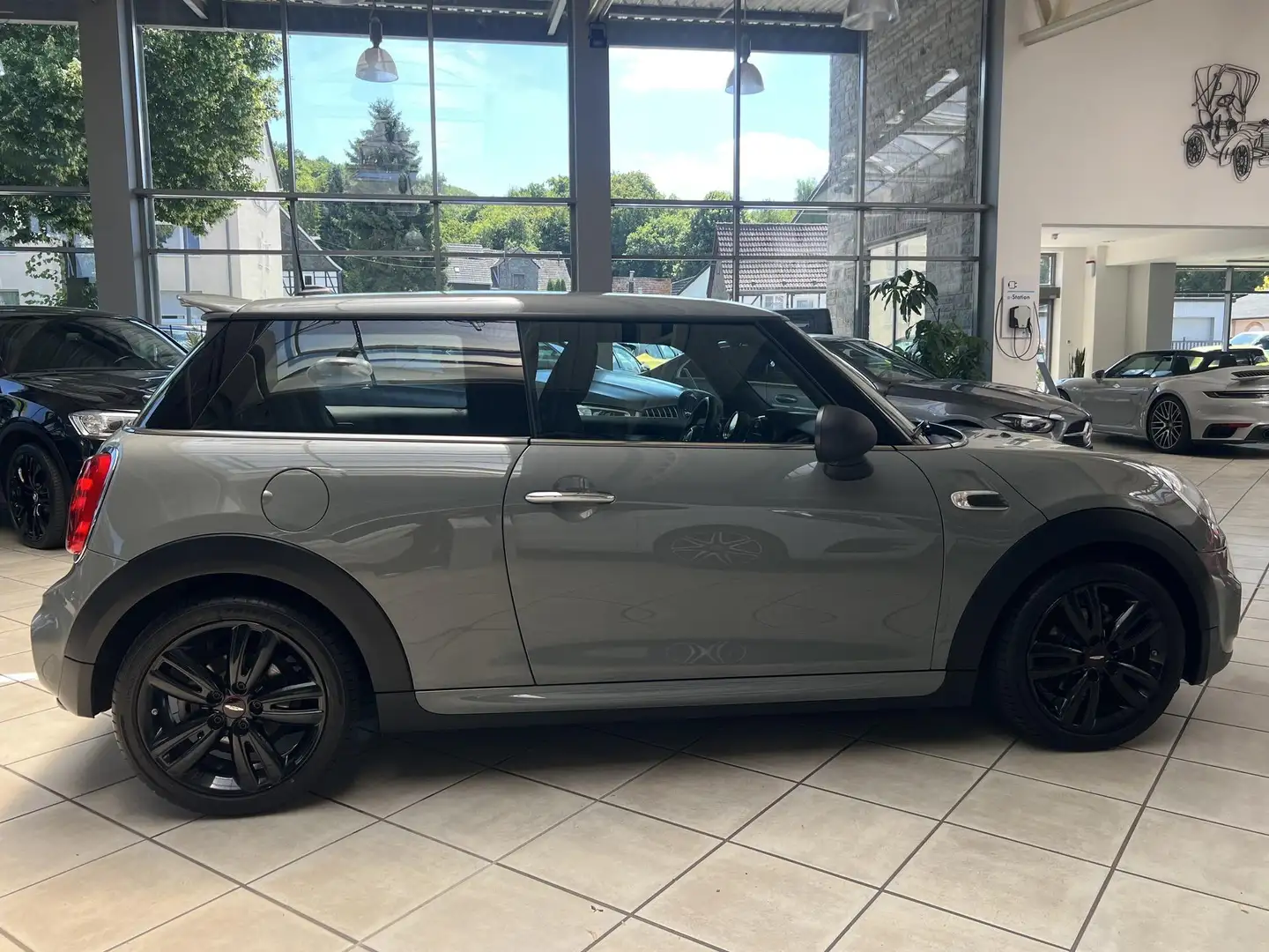 MINI One One JCW John Cooper Works Paket|SHZ|CARPLAY|TPM Grau - 2