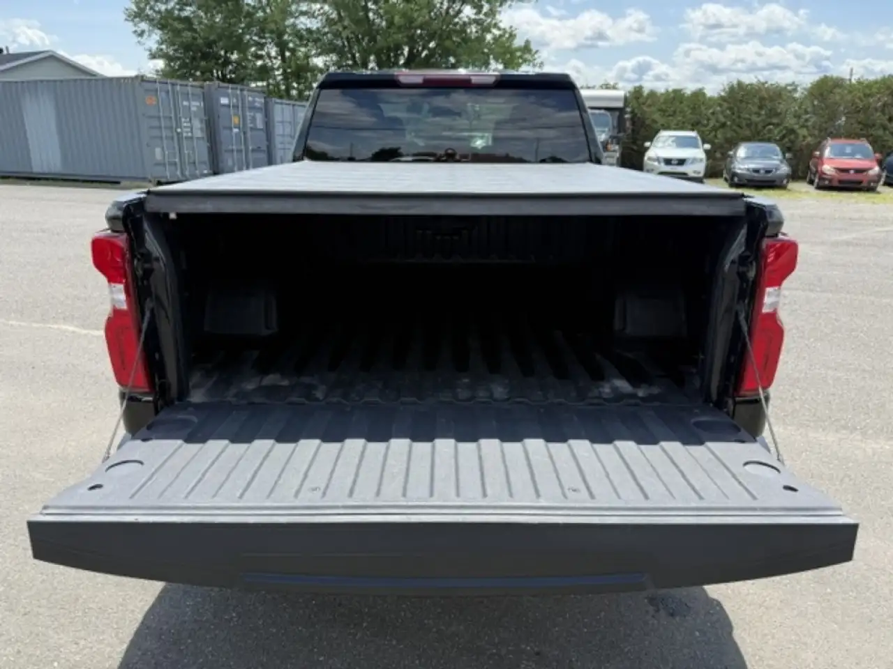 Chevrolet Silverado 1500 снимка Chevrolet Silverado 1500