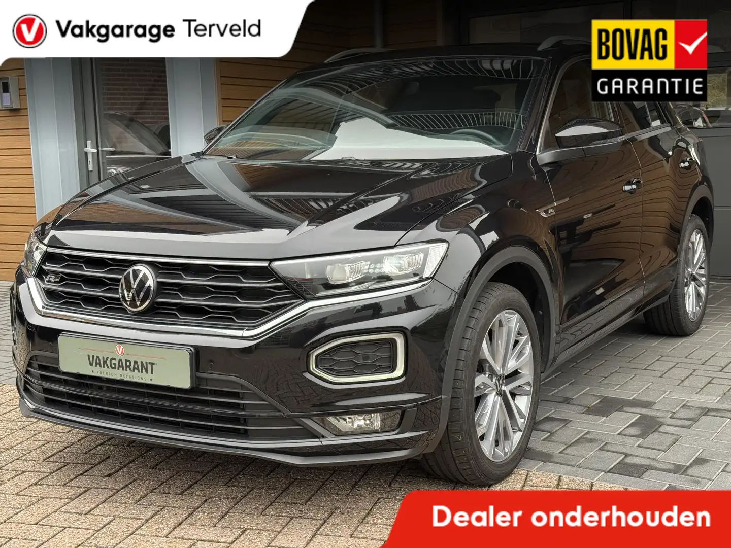 Volkswagen T-Roc 1.5 TSI Sport Rline,Cam,Cruise,Carpl,Led Zwart - 1