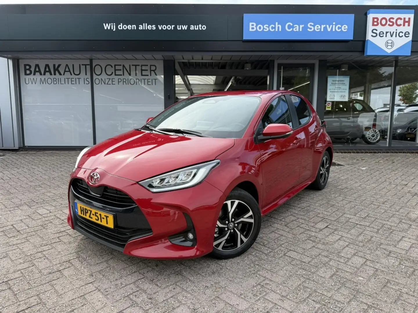 Toyota Yaris 1.5 Hyb. 115 Business Plus | Camera | PDC | Faceli Rood - 1