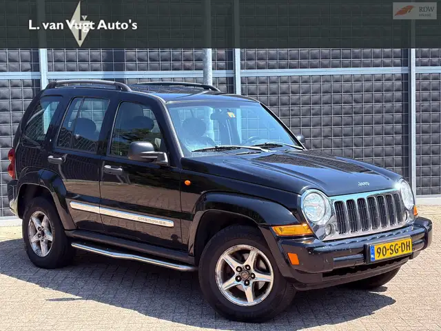 Jeep Cherokee 2.4 Sport
