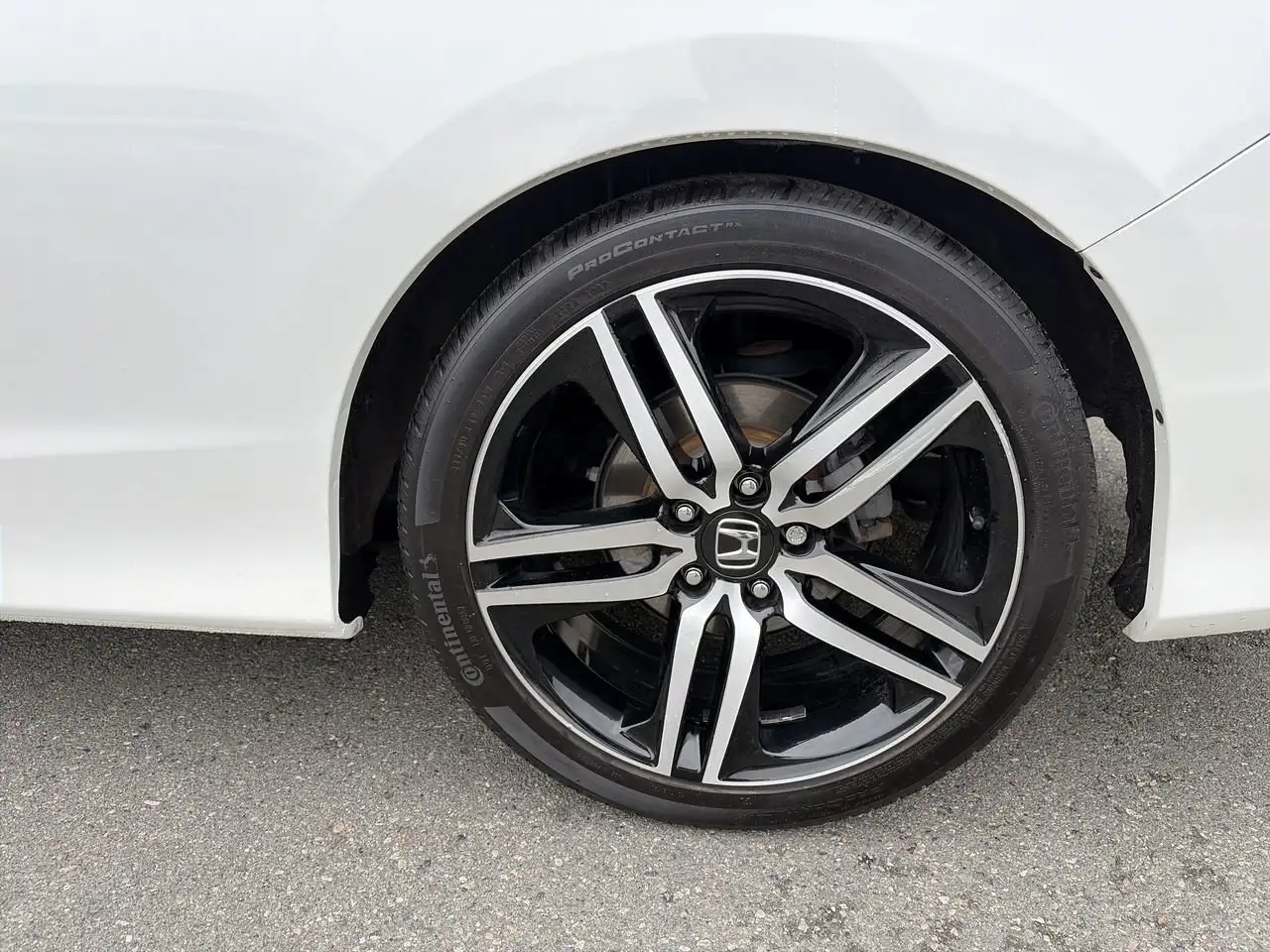 Honda Accord снимка Honda Accord