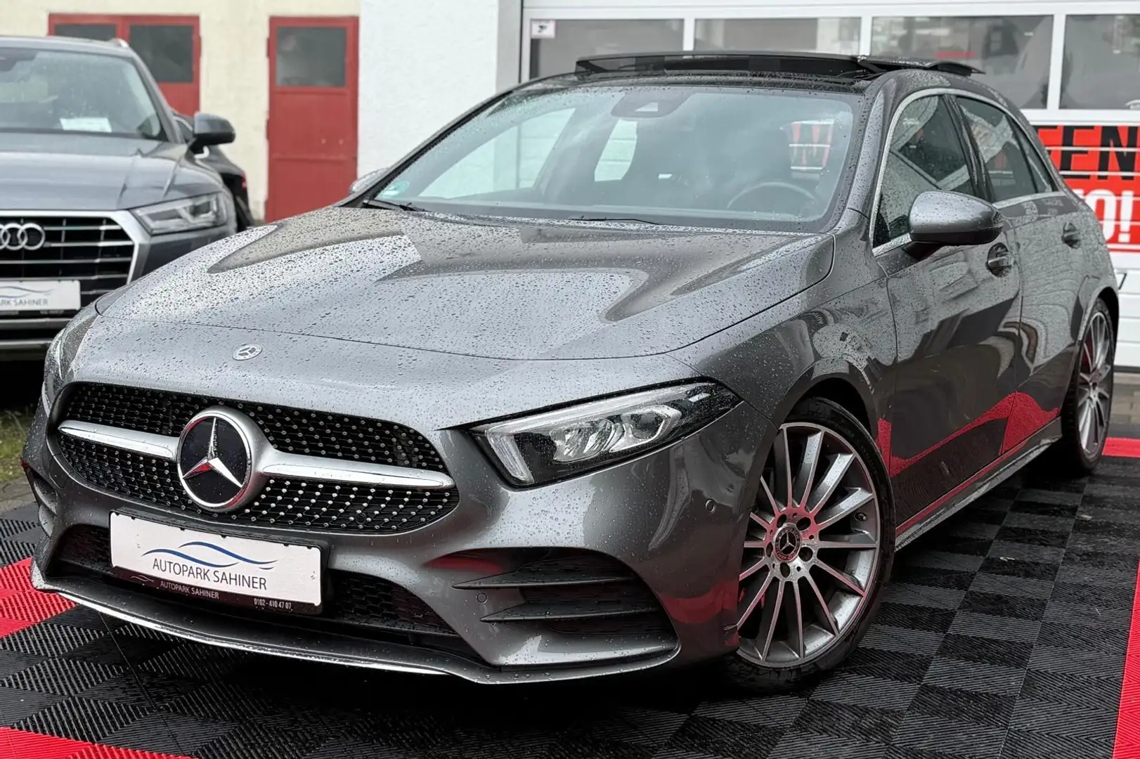 Mercedes-Benz A 200 AMG-LINE/PANO/WIDE/TOP Gris - 2