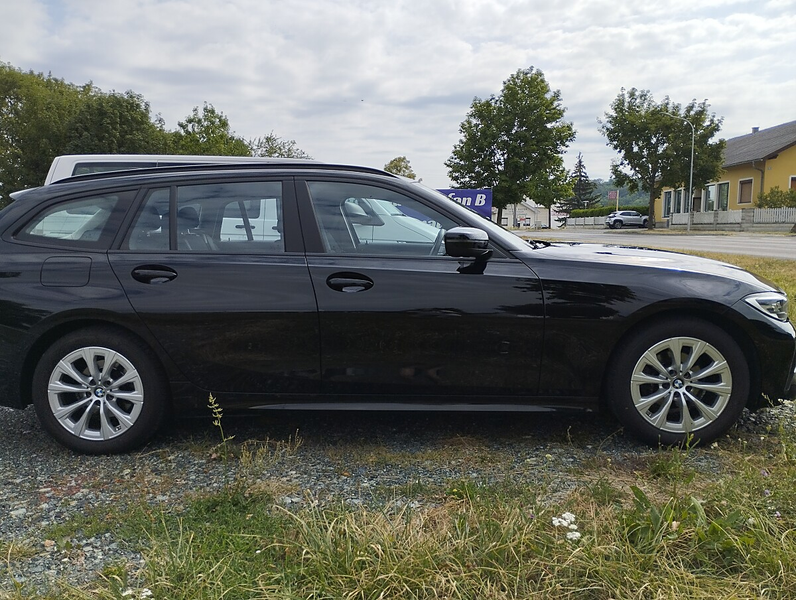 BMW 318 d Touring Österreich Paket, Größerer Kraftstoff... — photo 5