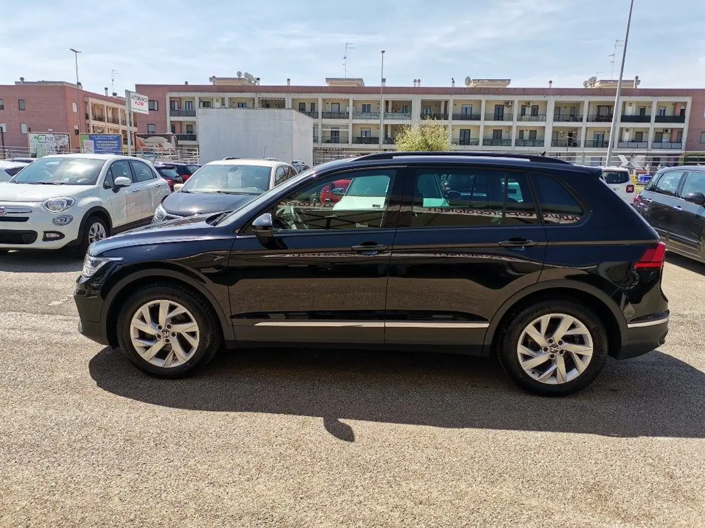 Volkswagen Tiguan 1.5 TSI 150 CV Life Schwarz - 2