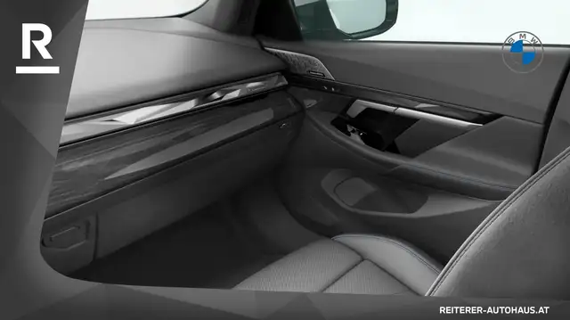 BMW M view 12