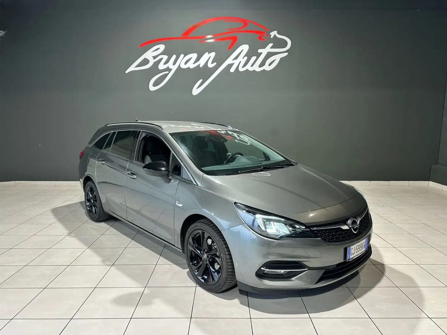 Opel Astra Sports Tourer 1.5 cdti Ultimate s - 2