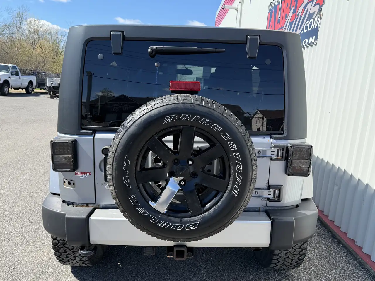 Jeep Wrangler снимка Jeep Wrangler