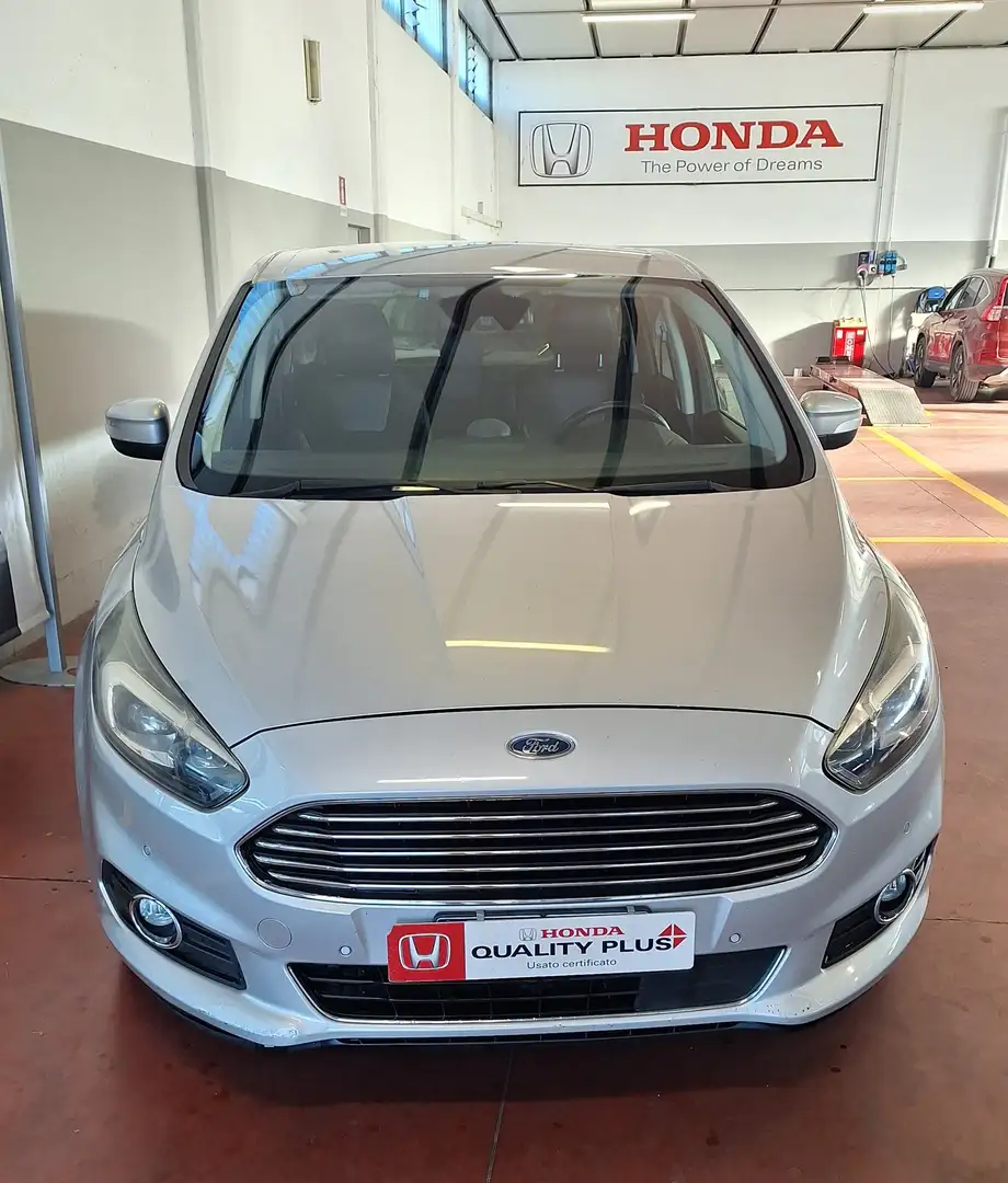 Ford S-Max S-Max II 2015 2.0 tdci Titanium Business s Gris - 2