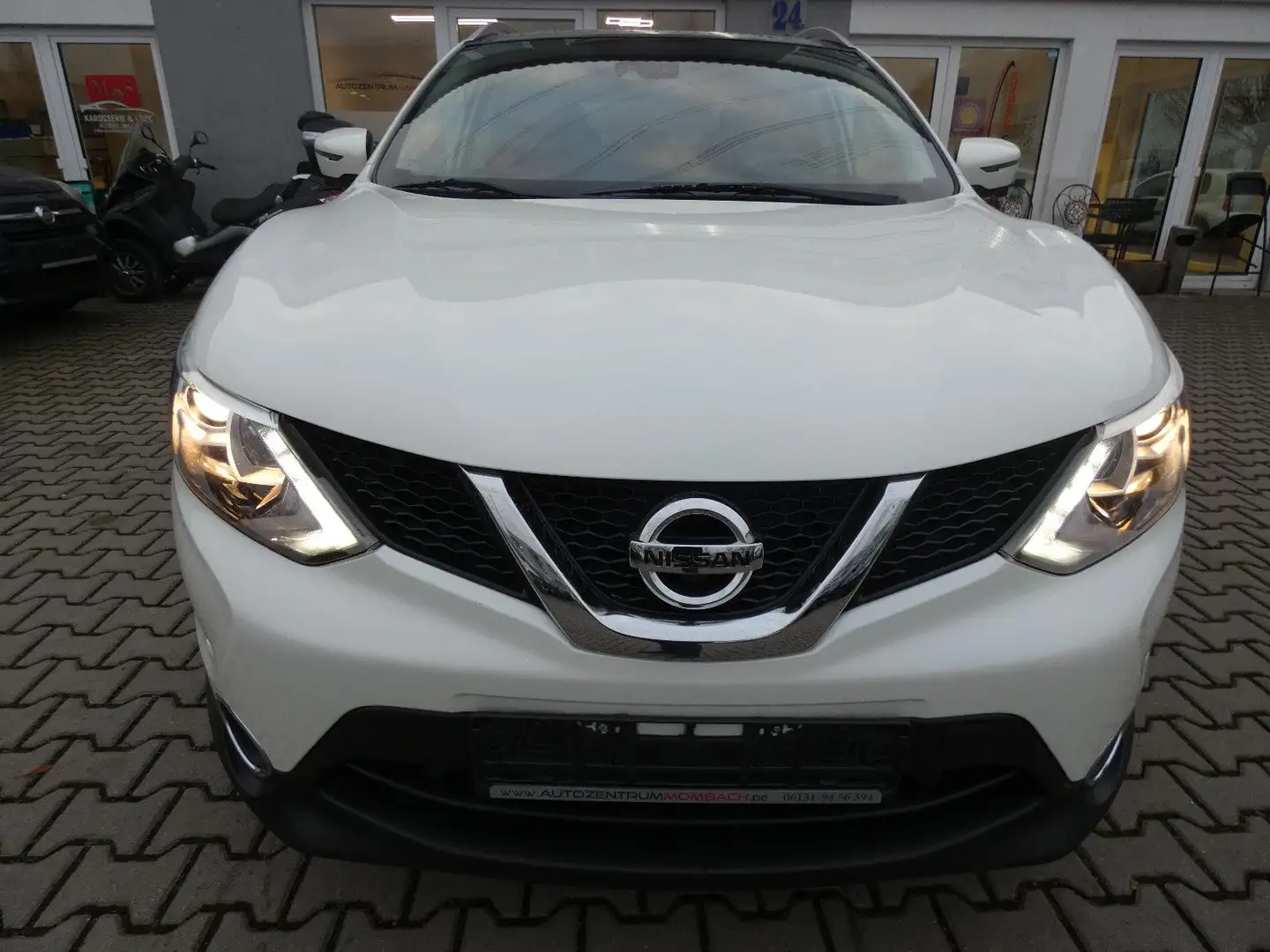 Nissan Qashqai N-Connecta Blanc - 2