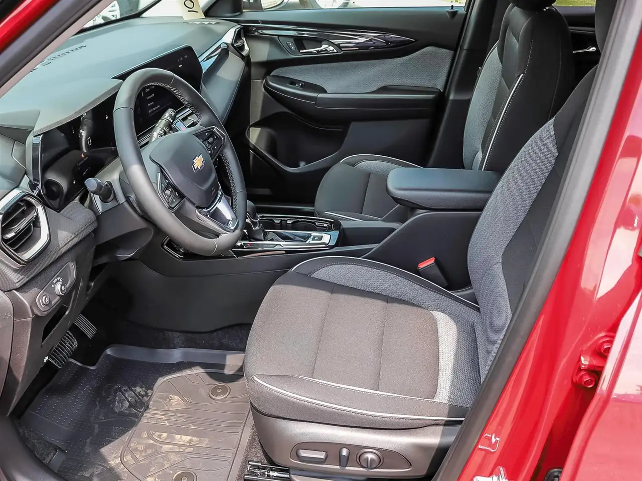Chevrolet Trailblazer снимка Chevrolet Trailblazer