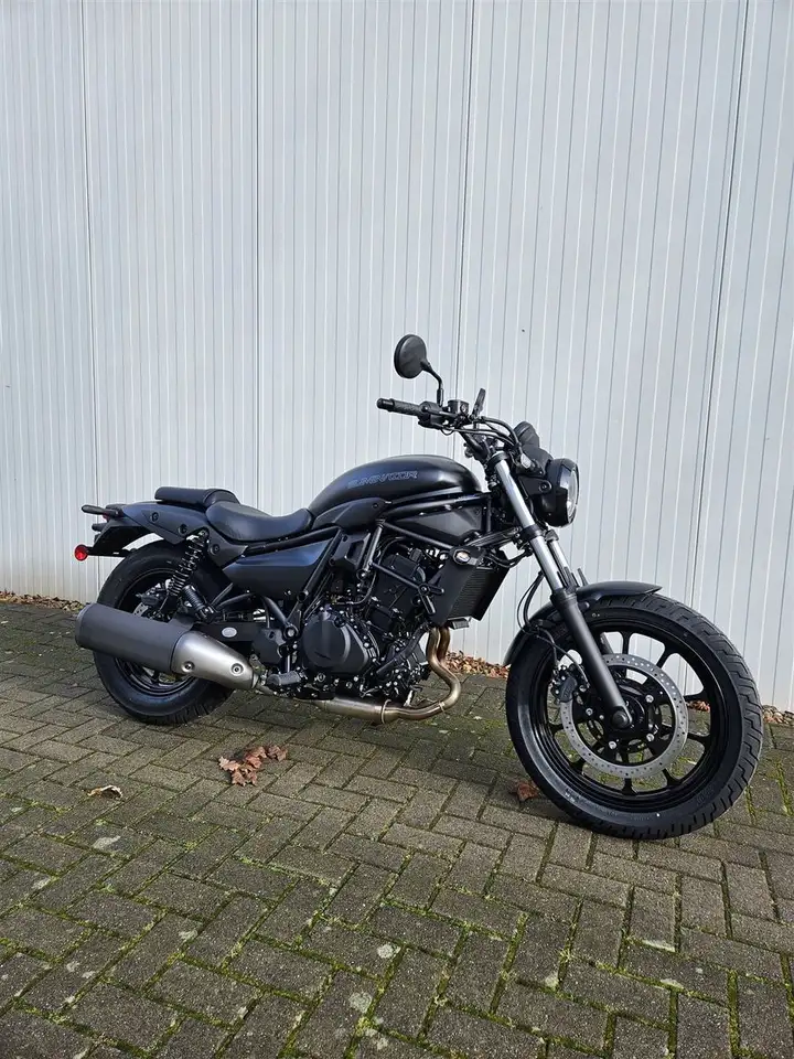 Kawasaki Eliminator 500