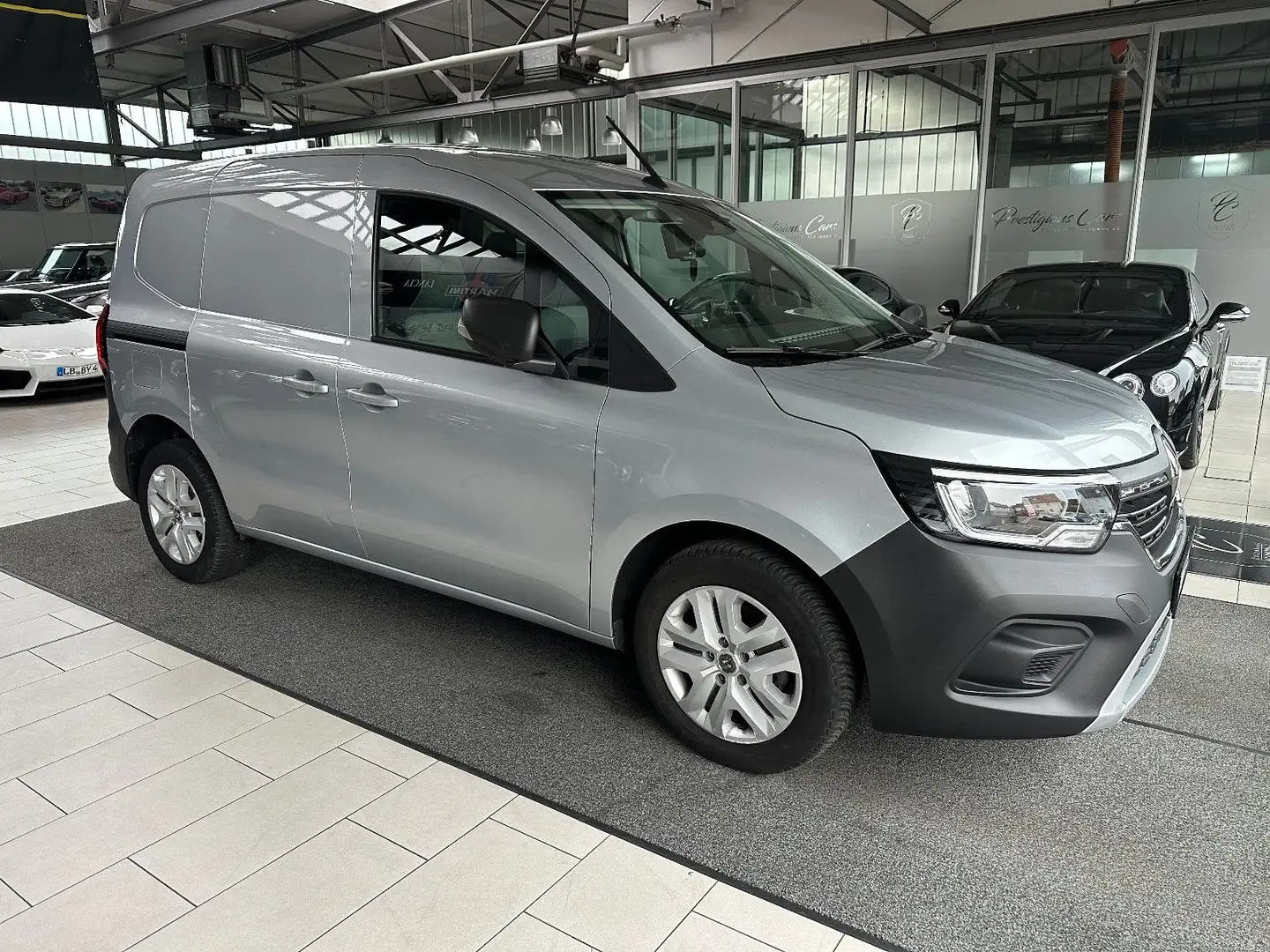 Renault Kangoo III Rapid Extra R-KAM PDC TEMPO NAV KLIMA Silber - 2