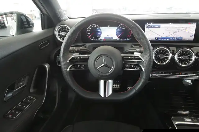 Mercedes-Benz A-Class view 12