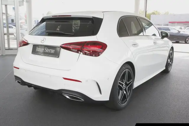 Mercedes-Benz A-Class view 3