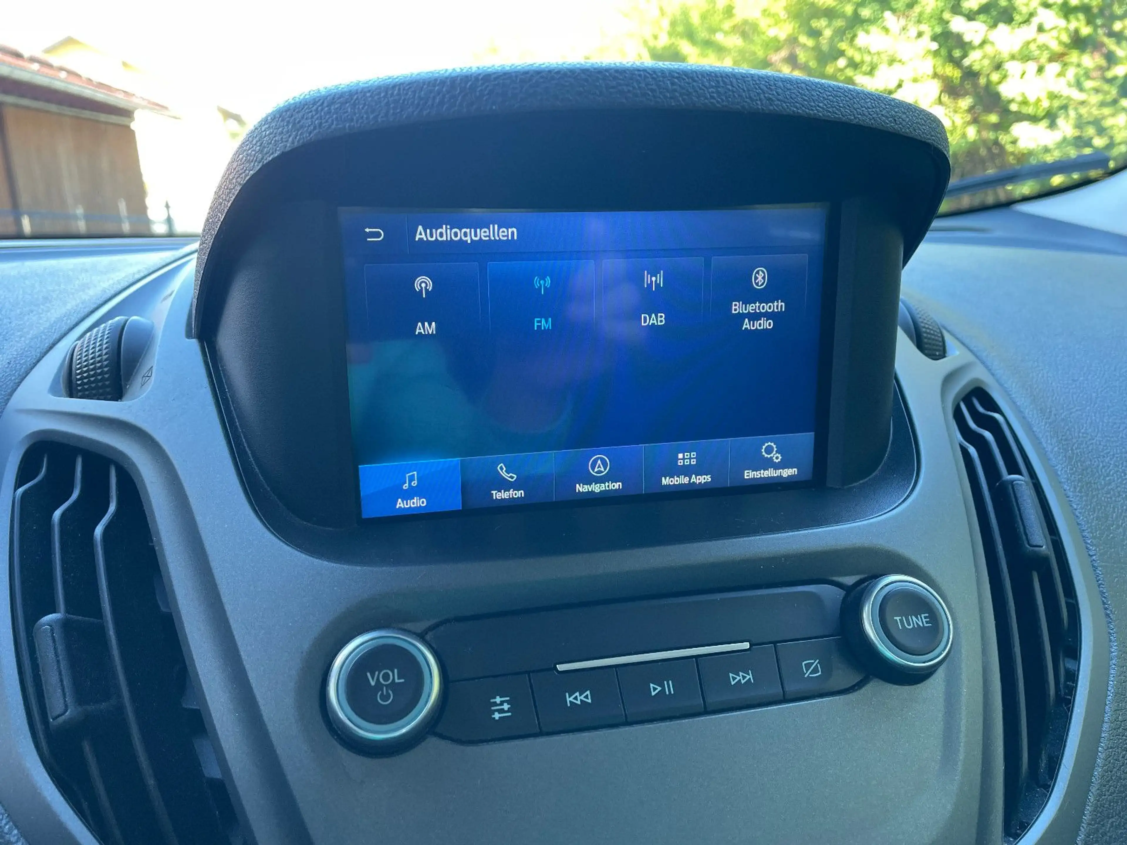 Ford Transit Courier Navi Schiebetüren — photo 15