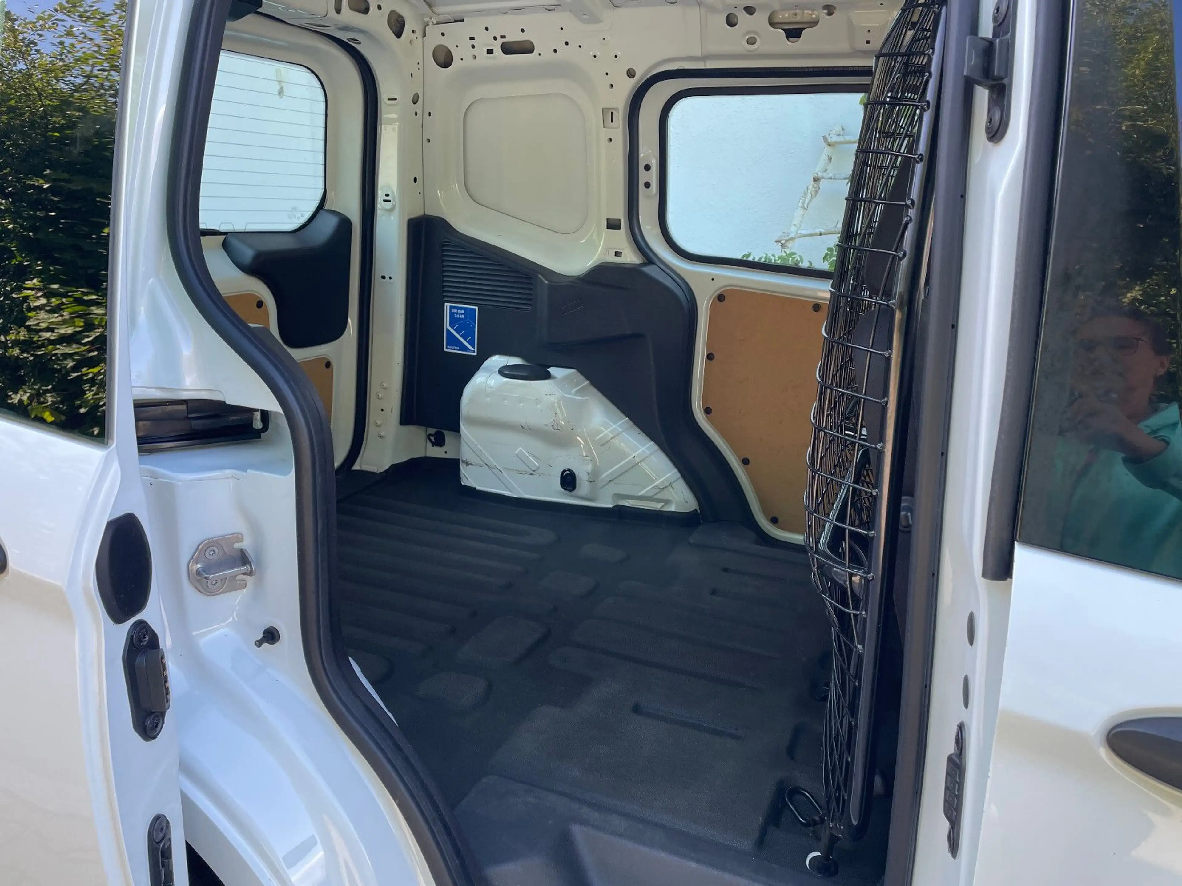 Ford Transit Courier Navi Schiebetüren — photo 18