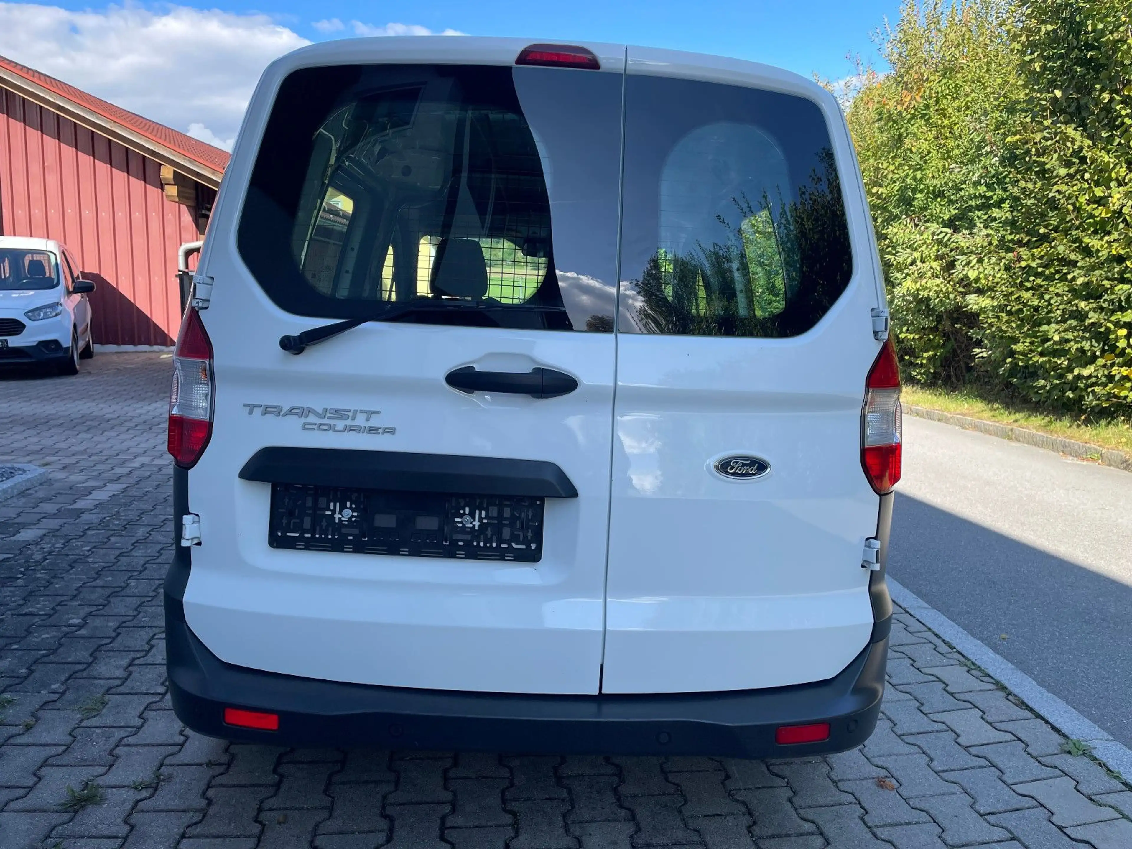 Ford Transit Courier Navi Schiebetüren — photo 4