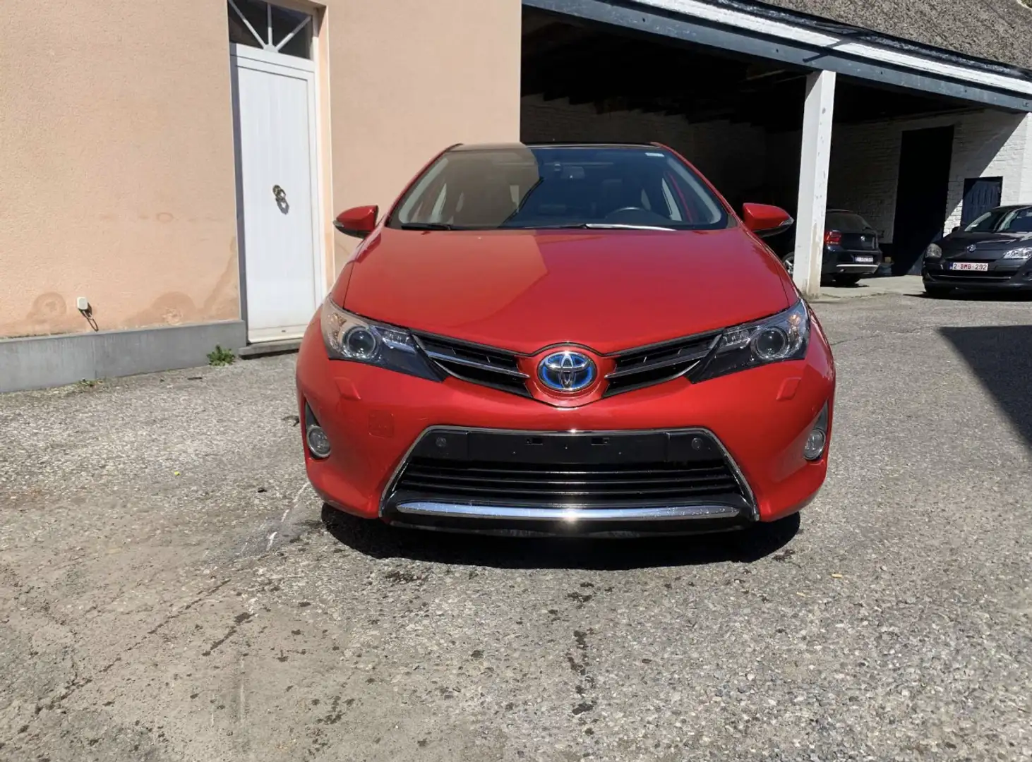 Toyota Auris Auris HEV 1.8i HSD Comfort CVT 12 mois de garantie Brun - 2