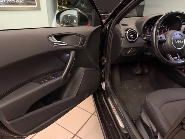 Audi A1 view 6