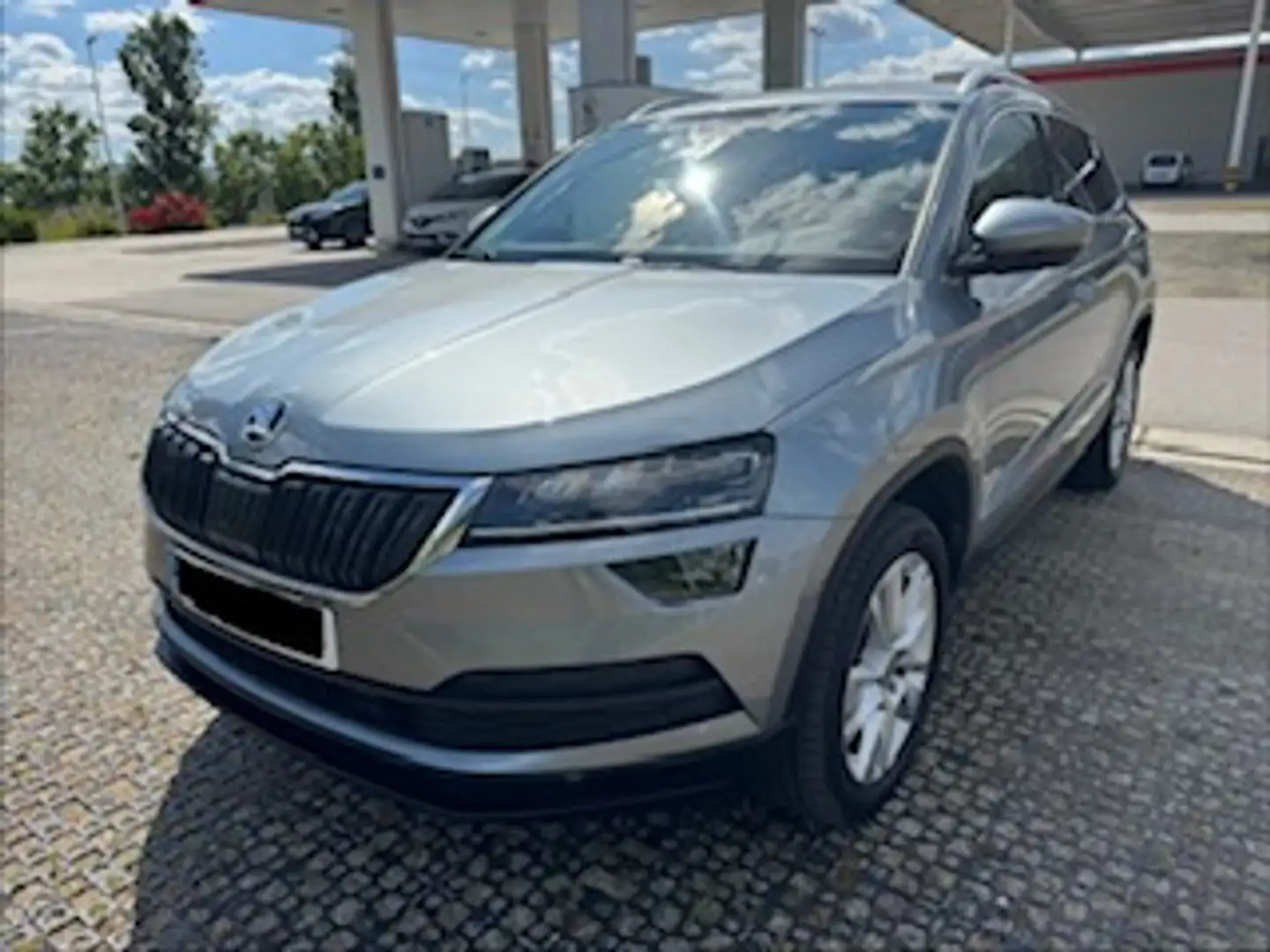 Skoda Karoq 1.5 TSI Style ACT Gris - 1