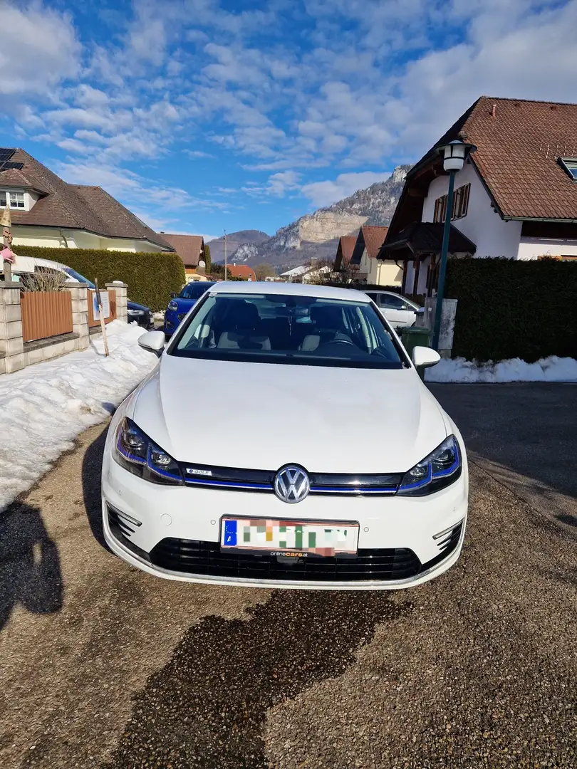 Volkswagen e-Golf 35,8kWh (mit Batterie) Weiß - 2