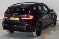 BMW X1 SDrive20i|M-sport|Pano|E-Trekhaak|HUD|H&K|E-stoel| Zwart - thumbnail 2