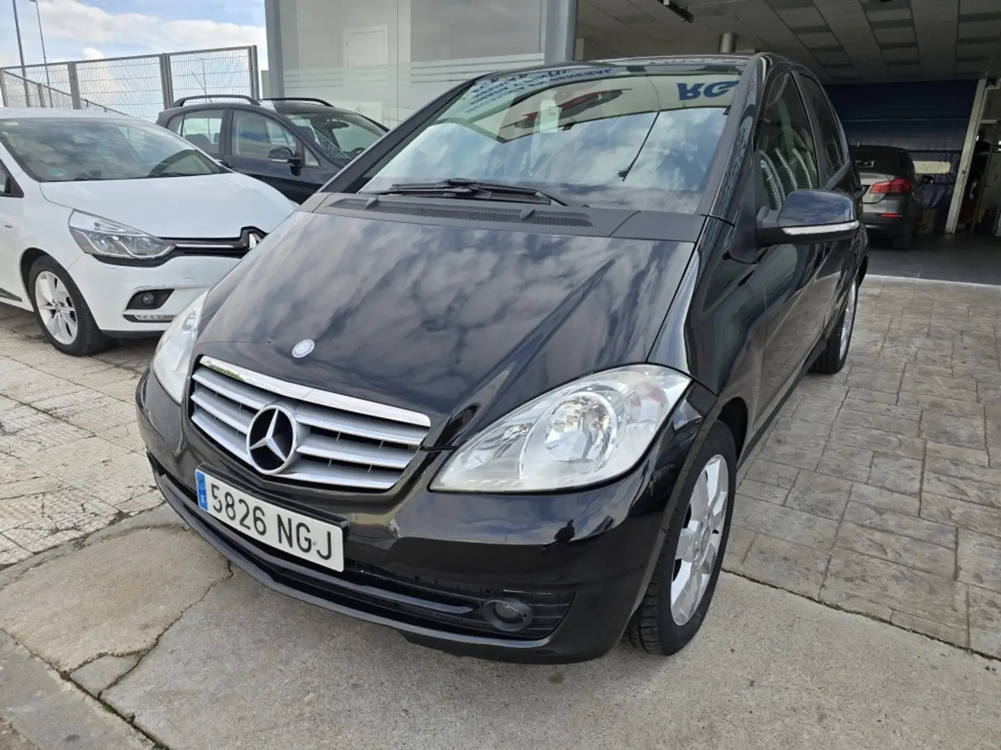 Mercedes-Benz A 180 180CDI Avantgarde Negro - 1