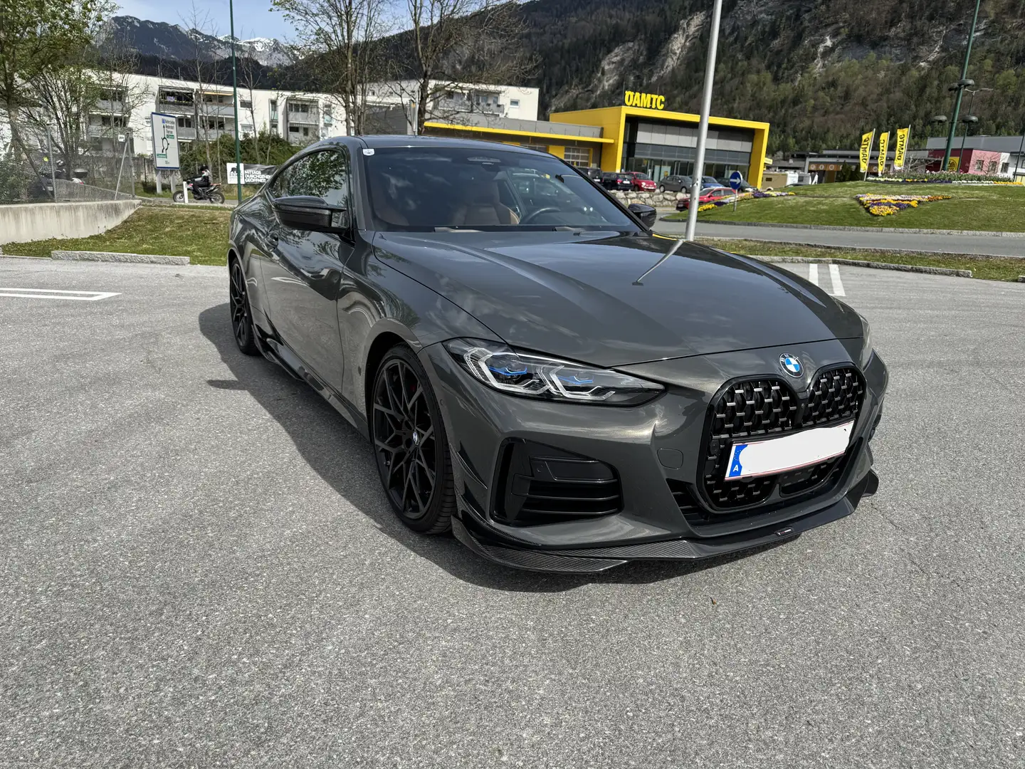 BMW 440 M440i 48 V xDrive Aut. Gri - 2