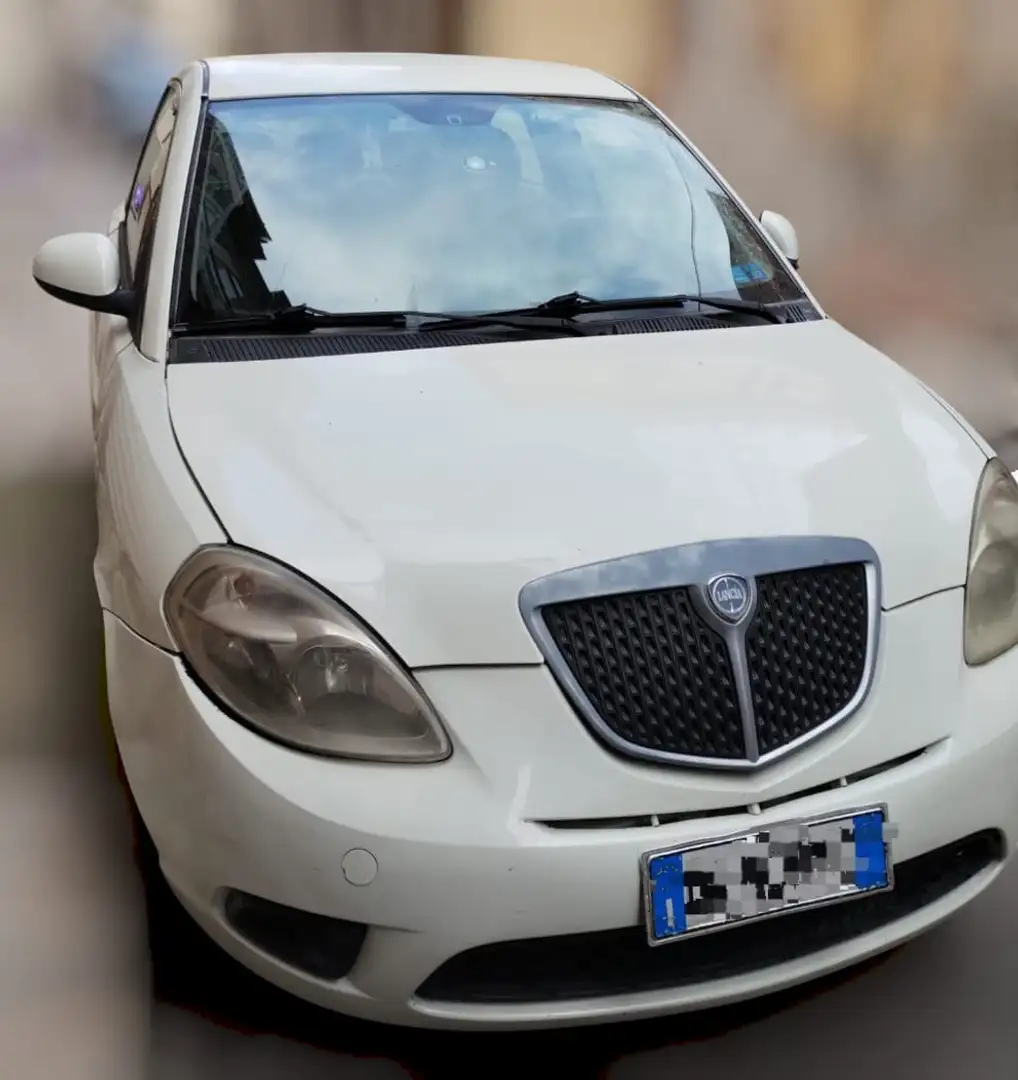 Lancia Ypsilon 1.4 8v Argento ecochic Gpl - 1