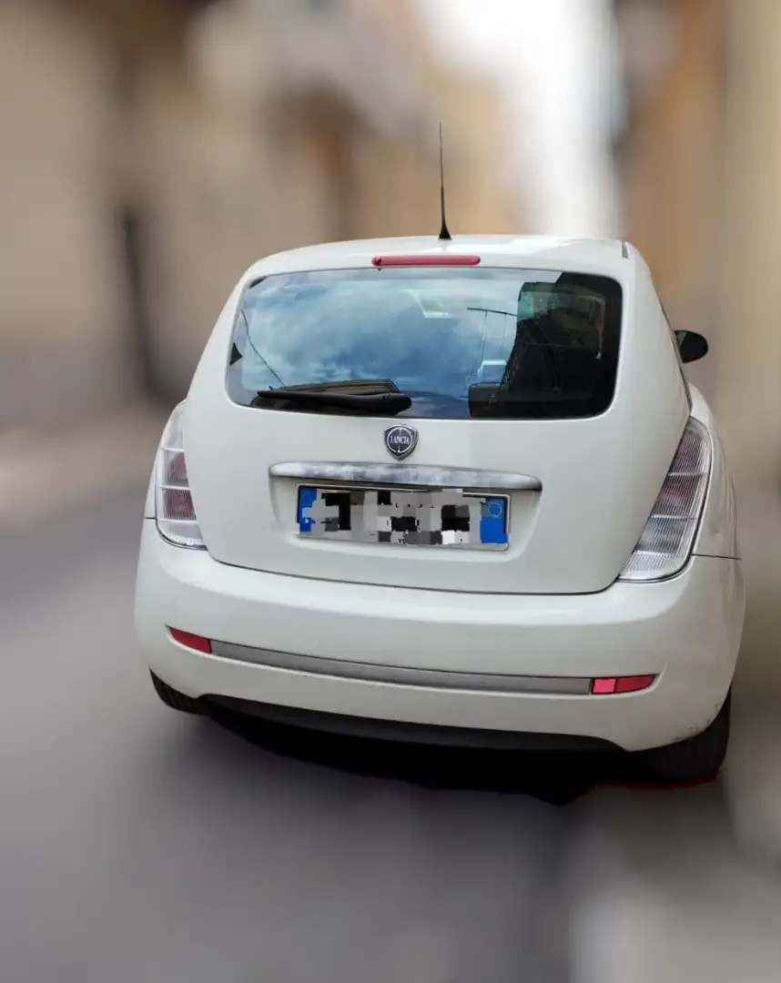 Lancia Ypsilon 1.4 8v Argento ecochic Gpl - 2