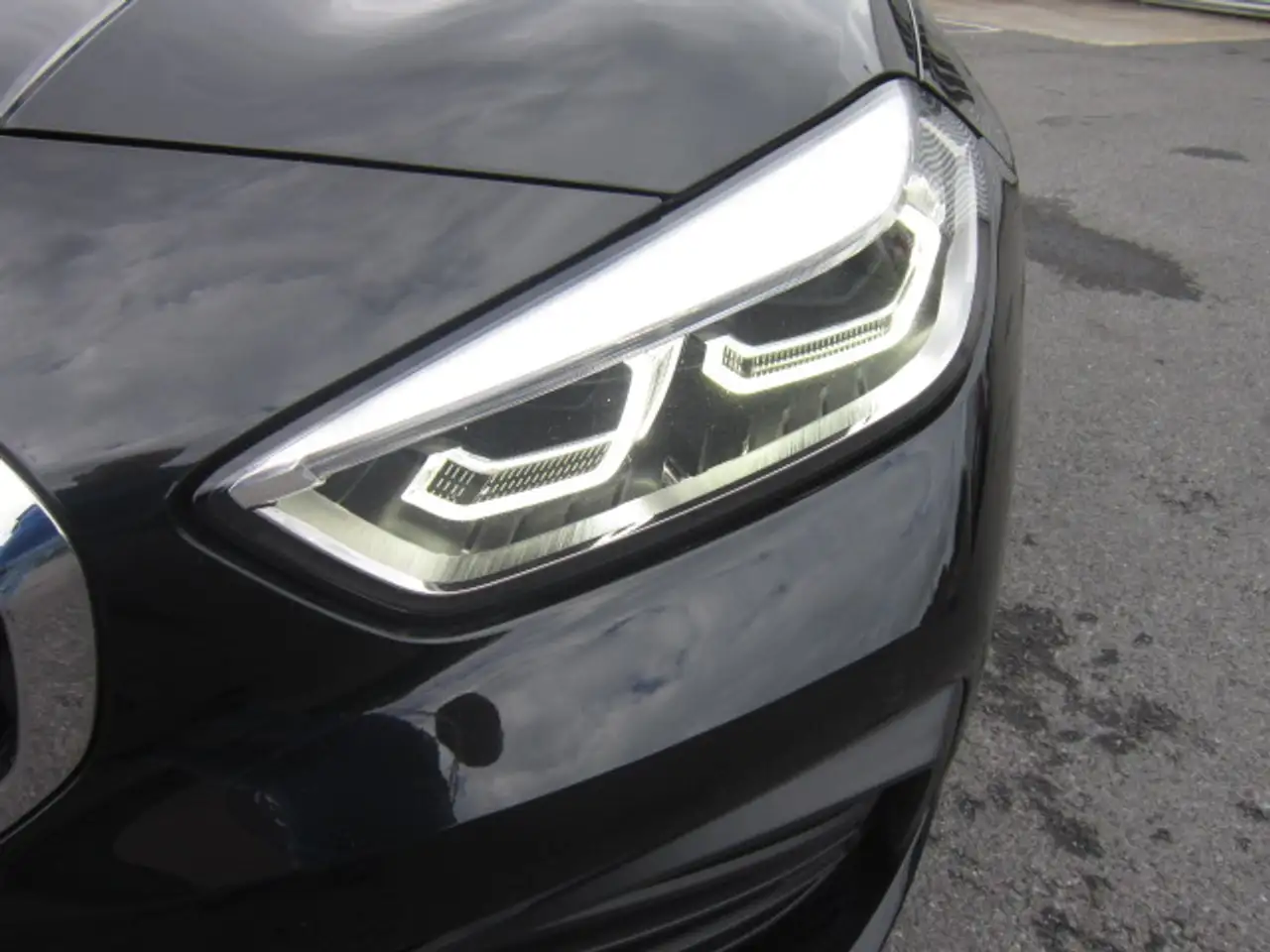 BMW 116 iA Hatch PROF NAVI + CARPLAY + ZETELVERWARMING + DAB, миниатюра 4