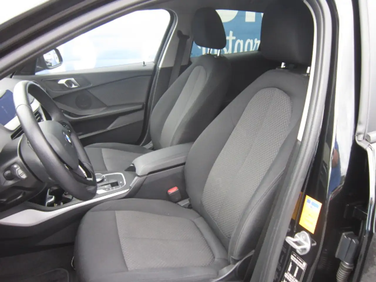 BMW 116 iA Hatch PROF NAVI + CARPLAY + ZETELVERWARMING + DAB, миниатюра 9