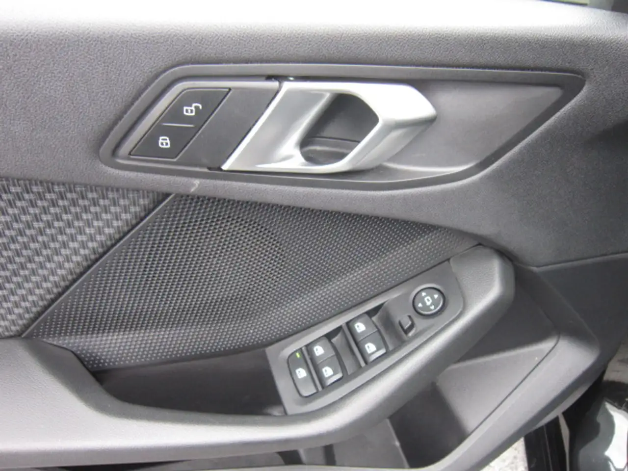 BMW 116 iA Hatch PROF NAVI + CARPLAY + ZETELVERWARMING + DAB, миниатюра 8
